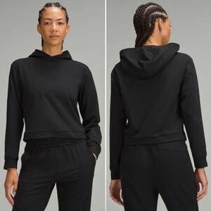 LULULEMON Soft Jersey Classic Fit Hoodie size 6 Black Waist Length Sweatshirt‎